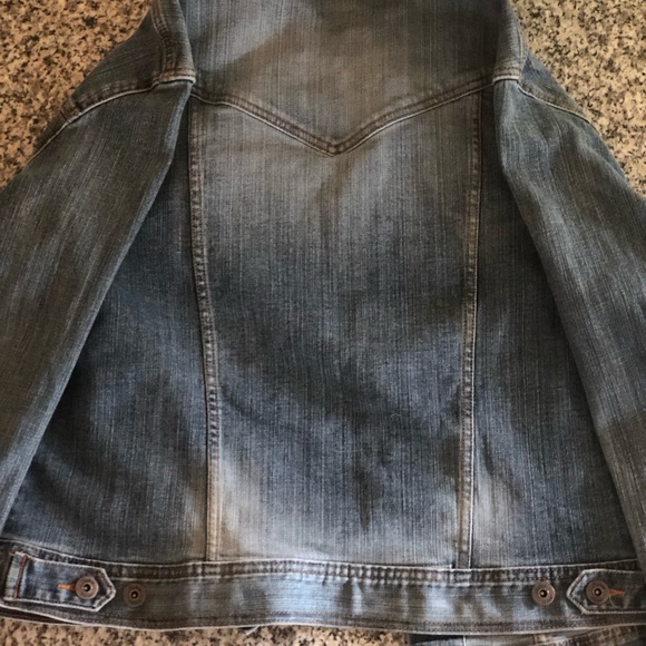 Jean Jacket - Picture 3 of 4